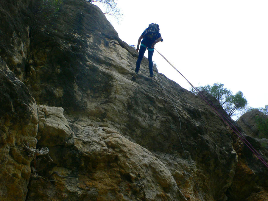 Rapel final de la vía ferrata -bajamos al sector del Techo- 