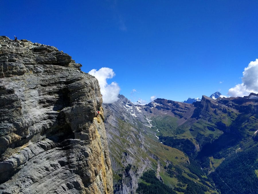 Vista del vertiginoso paso Konst 