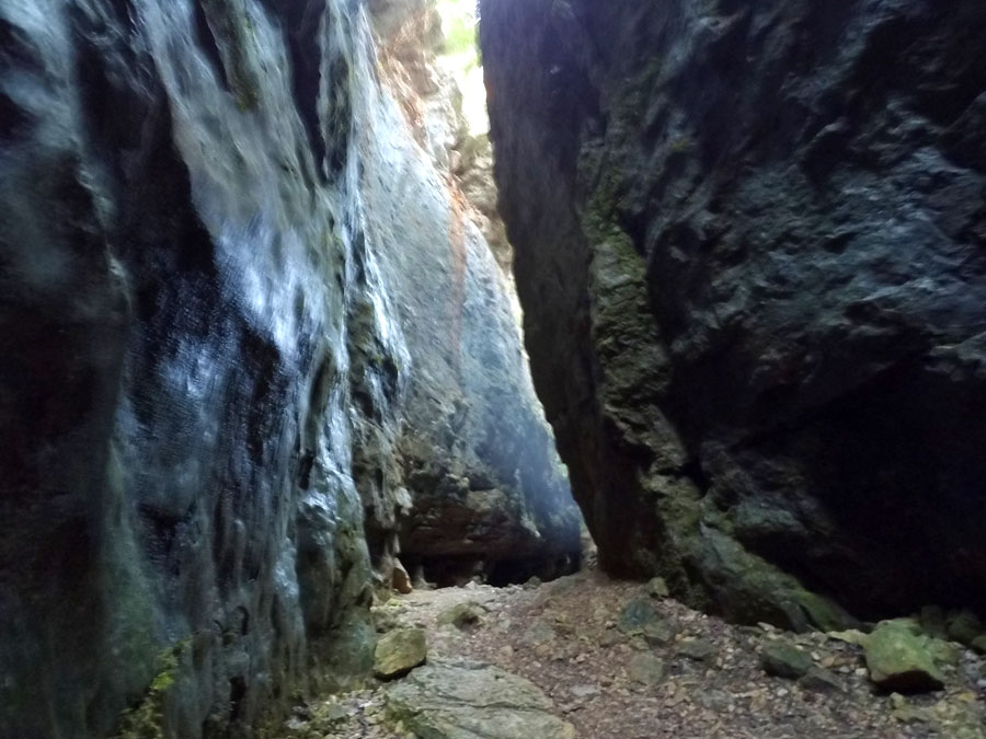 Seguimos por el abismo haciendo zig-zag 