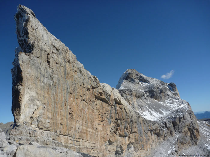 Brecha de Rolando y cara sur del Casco de Marboré 