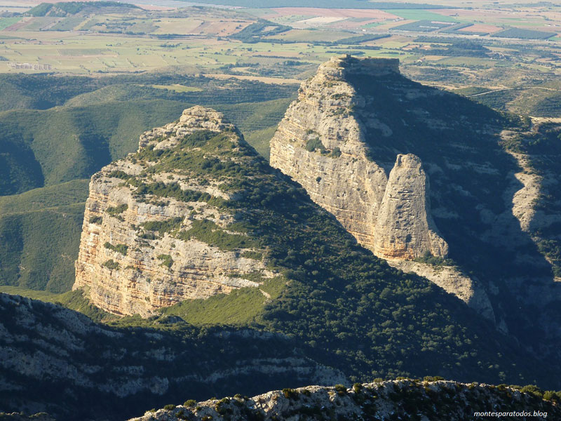 El Salto de Roldán desde el pico del Mediodía 