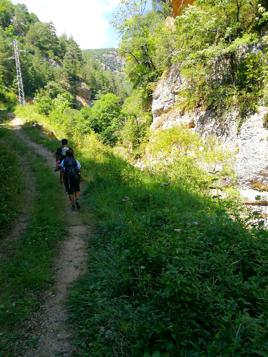 Caminamos paralelos al río Aigua de Valls 