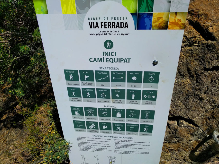 Cartel de inicio del camino equipado del Castell de Segura 