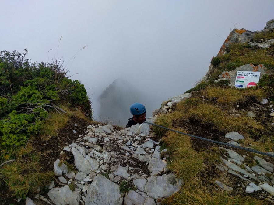 Salida de la vía ferrata junto al camino