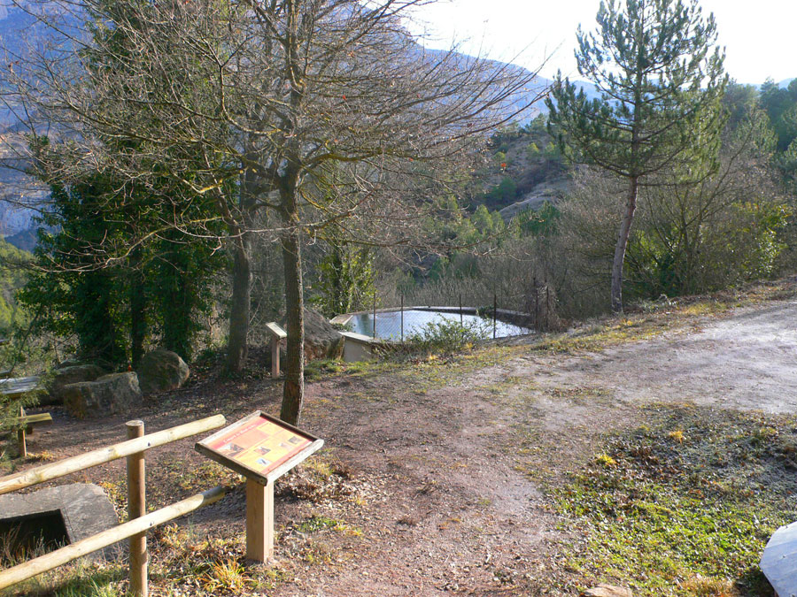 Balsa de la fuente de Montfalcó (agua potable) 