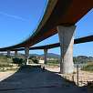 En este punto cruzamos al otro lado del río  / Ruta en Bici Collserola y el Delta del Llobregat 