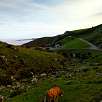 Vista hacia el área de estacionamiento de Buferrera / Ruta a pie Circular de los lagos de Covadonga | PR-PNPE2 