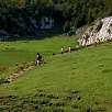El tercer lago de Covadonga -el Bricial- solo se forma en época de deshielo o de lluvias abundantes / Ruta a pie Circular de los lagos de Covadonga | PR-PNPE2 
