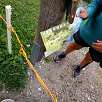 Sellando nuestro paso en el control número 9 / Ruta a pie Senderismo familiar al pie del Eiger | Suiza 