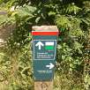 Poste indicador (la ruta está muy bien señalizada) / Ruta a pie Castanyer de les 9 branques de Viladrau 