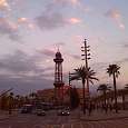 Frente al World Trade Center de Barcelona 
