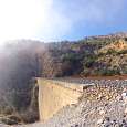 Seguimos por el barranco del Clot del Roure hasta el estacionamiento 