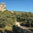 Inicio del sendero desde la pista (© Montañismo para todos) 
