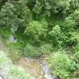Base de la cascada desde la cornisa 