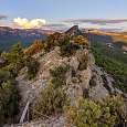 El paso del <em>Tauló</em> de madera nos indica la cercanía del final de la cresta 