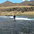 Zona estrecha donde es propicio cruzar a la otra orilla del río Cañete 