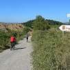 Desvío hacia Can Maimó y al cementerio de Roques Blanques / Ruta en Bici Collserola y el Delta del Llobregat 