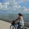 Carril bicicleta que recorre parte del cayo / Ruta en Bici Una vuelta por Key West 