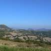 Vista al barranco y Cal Pubilló desde la carretera del Coll de Nargó / Puig Arnau Canalda 