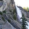El camino serpentea cerca de la cascada Nevada Fall / Half Dome | Yosemite 