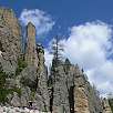 Desde el estacionamiento disfrutamos de las primeras formaciones de granito / Ruta a pie Black Hills | Harney Peak | Cathedral Spires 