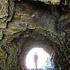Los túneles son bajitos en uno de ellos es bueno ir con luz / Ruta a pie Alrededores de Estany Gento 