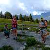 Punto 11. Zona de prácticas con la típica trompeta de los Alpes -de lo más divertido del camino- / Ruta a pie Suiza. Senderismo familiar al pie del Eiger 