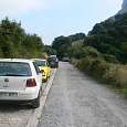 Estacionamiento debajo de la cueva Covalanas -junto a la N-629 