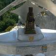 Monumento a la Moreneta 