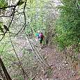 Salimos poco antes del final de la canal del Miracle por un sendero -no señalizado- a la izquierda 