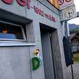 Baños públicos un poco más abajo de la zona de pícnic 